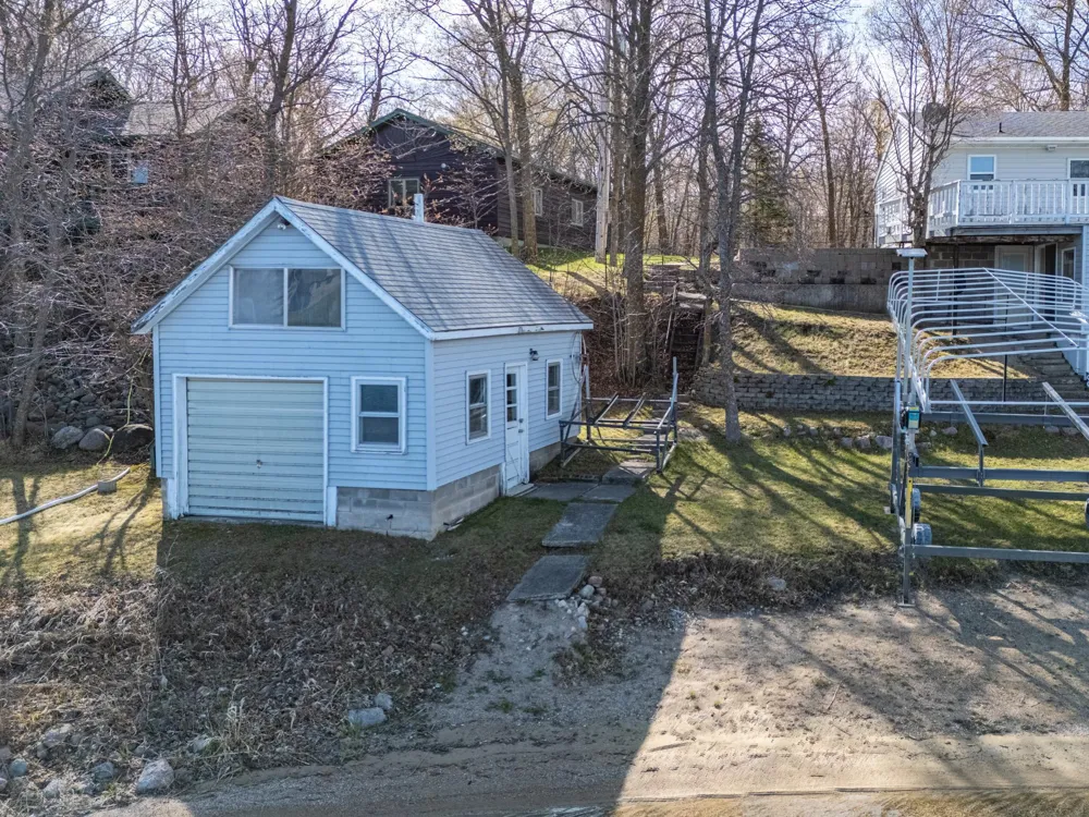 18619 390th Street SE Erskine, MN 56535