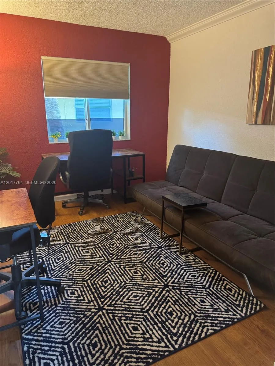 2660 NE 8th Ave #215 Wilton Manors, FL 33334