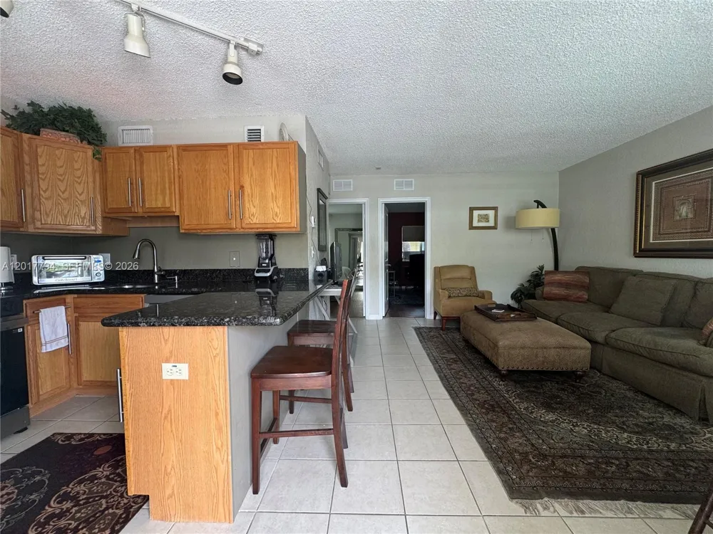 2660 NE 8th Ave #215 Wilton Manors, FL 33334