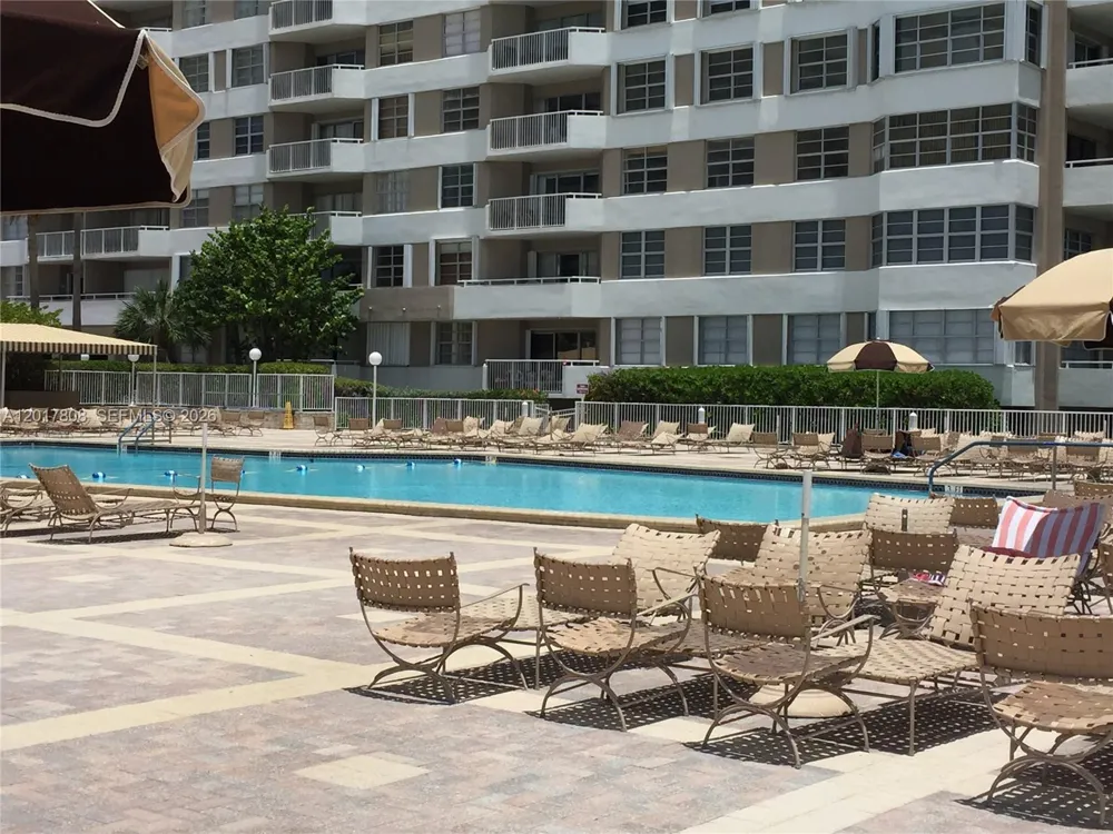 1950 S Ocean Dr #4B Hallandale Beach, FL 33009