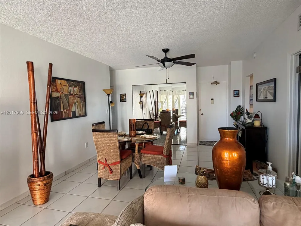 1950 S Ocean Dr #4B Hallandale Beach, FL 33009