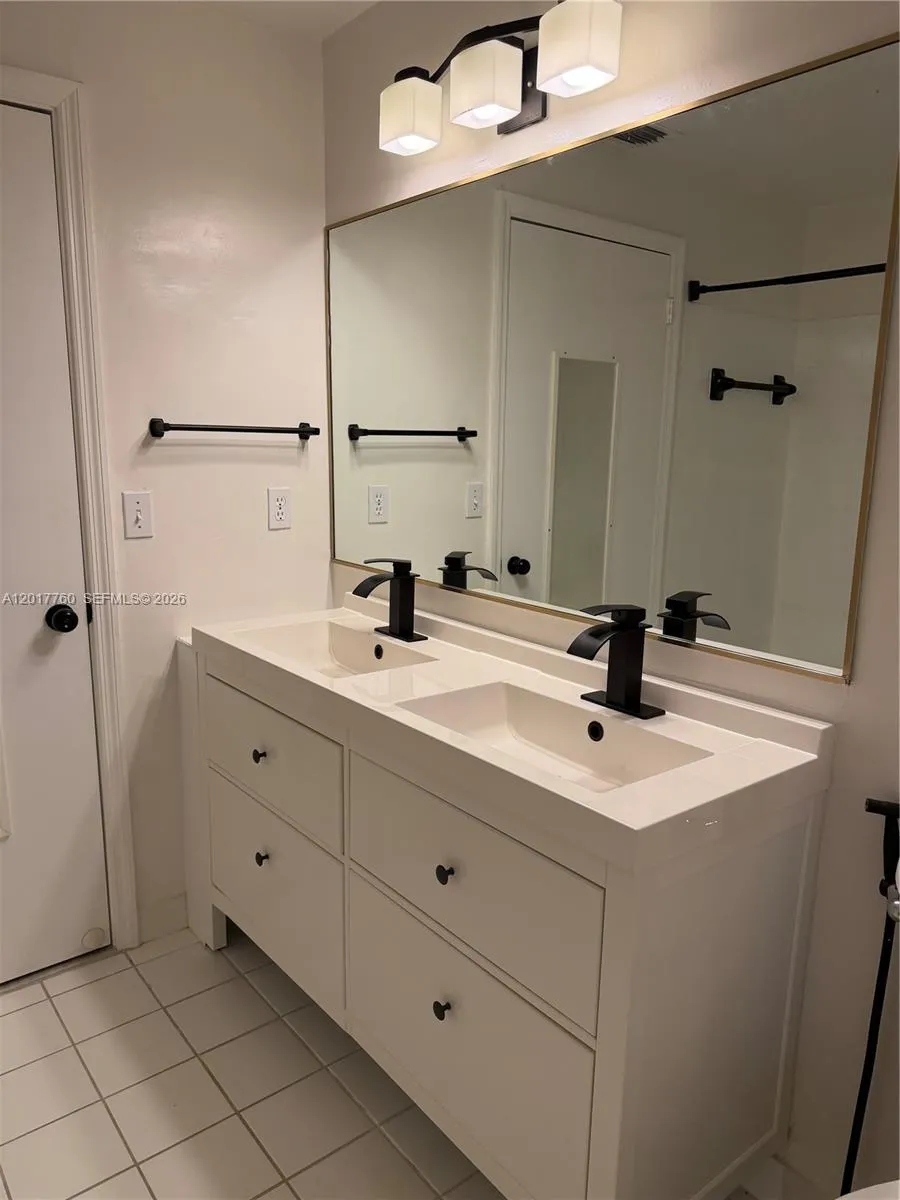 Address Not Shown Weston, FL 33326