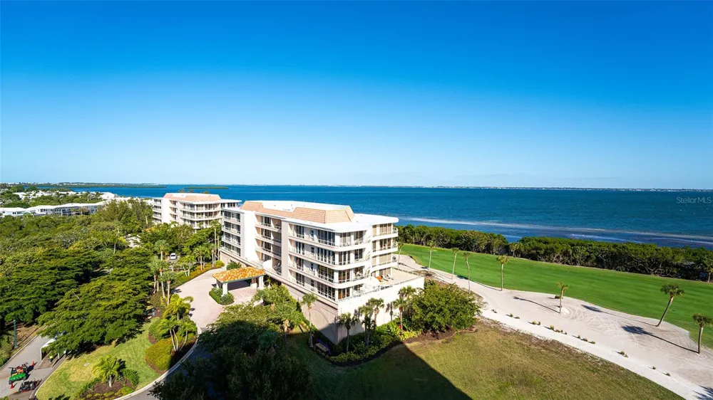 3060 GRAND BAY BOULEVARD #172 Longboat Key, FL 34228