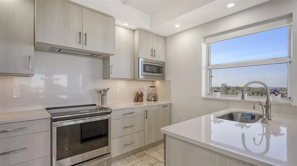 3060 GRAND BAY BOULEVARD #172 Longboat Key, FL 34228