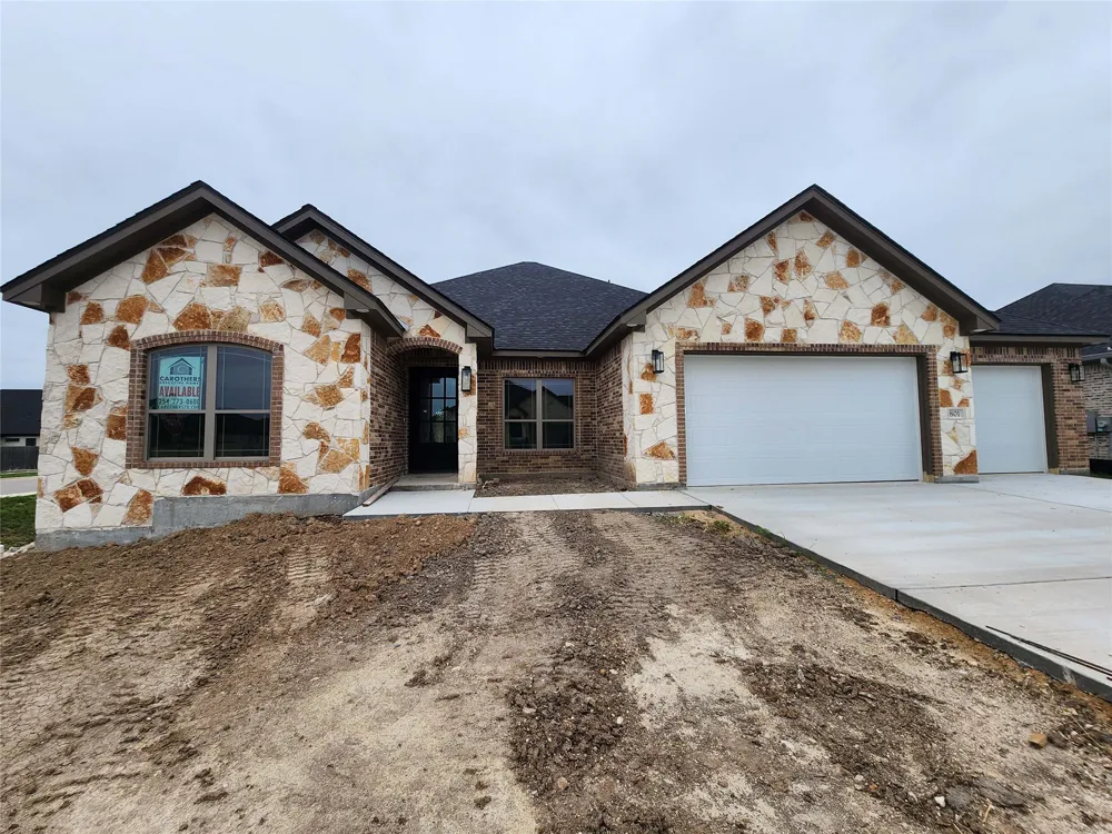 801 Golden Eagle Cove Salado, TX 76571
