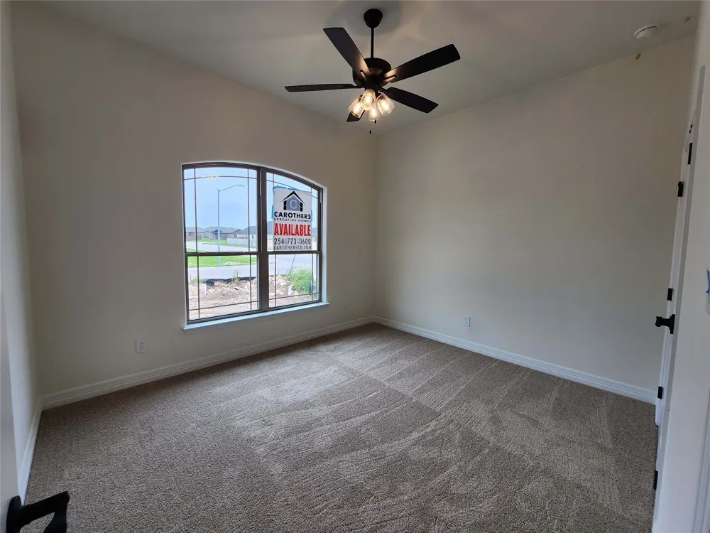 801 Golden Eagle Cove Salado, TX 76571