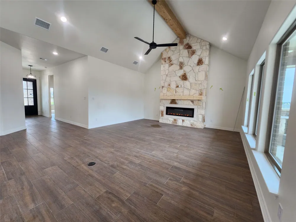 801 Golden Eagle Cove Salado, TX 76571