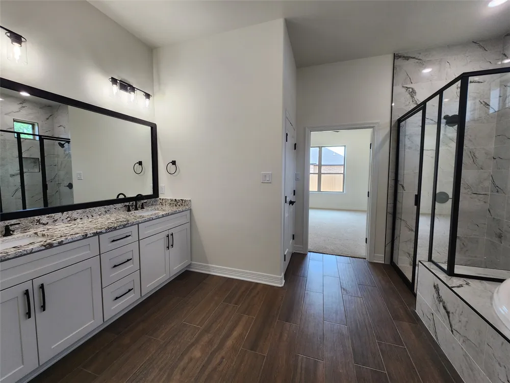 801 Golden Eagle Cove Salado, TX 76571