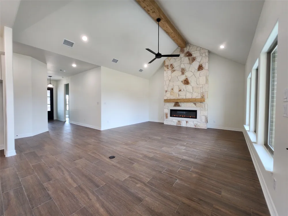 801 Golden Eagle Cove Salado, TX 76571