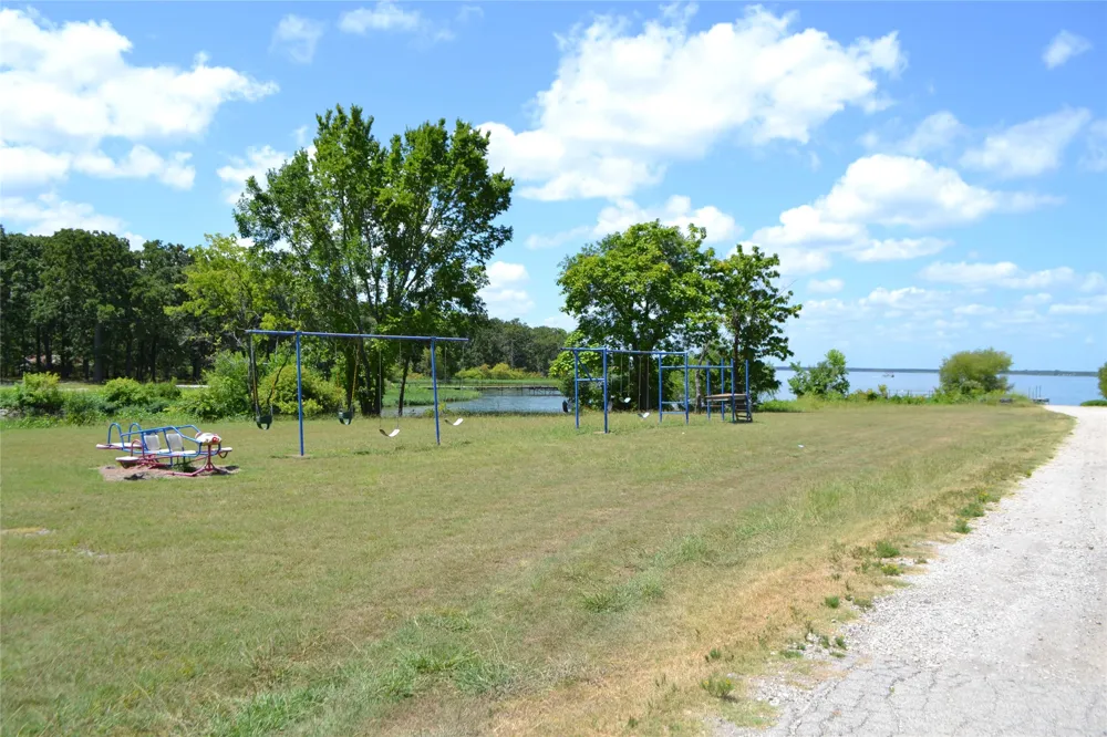 Clower Court East Tawakoni, TX 75472