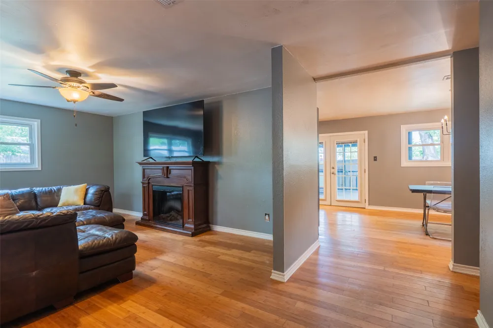 3209 River Road Cedar Creek, TX 78612