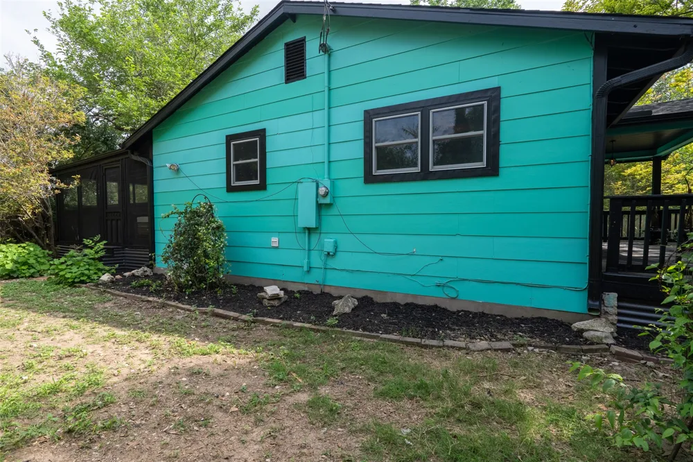 3209 River Road Cedar Creek, TX 78612