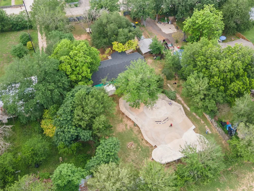 3209 River Road Cedar Creek, TX 78612