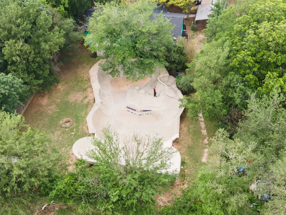 3209 River Road Cedar Creek, TX 78612