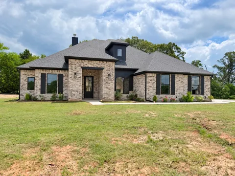 13836 Cedar Hill Lane