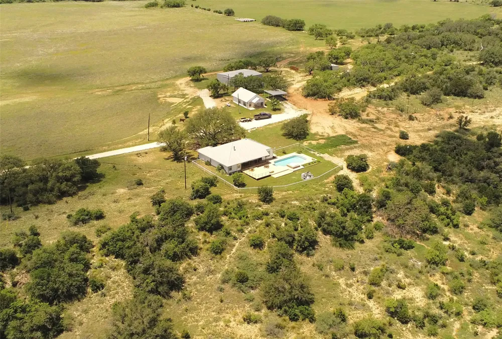 1825 FM 1028 Rochelle, TX 76872