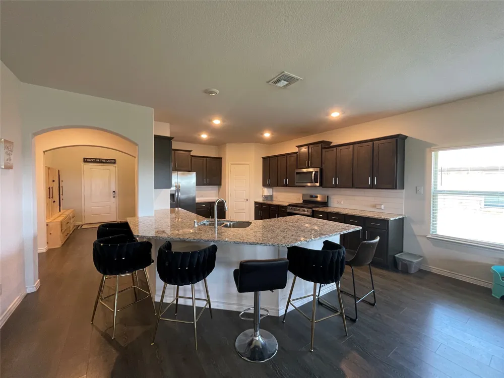 564 Declaration Way Fate, TX 75189