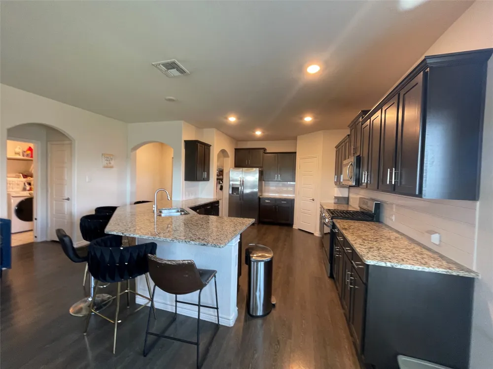 564 Declaration Way Fate, TX 75189