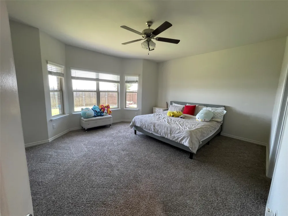 564 Declaration Way Fate, TX 75189