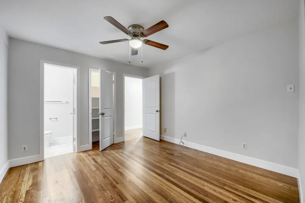 11016 Lippitt Avenue Dallas, TX 75218