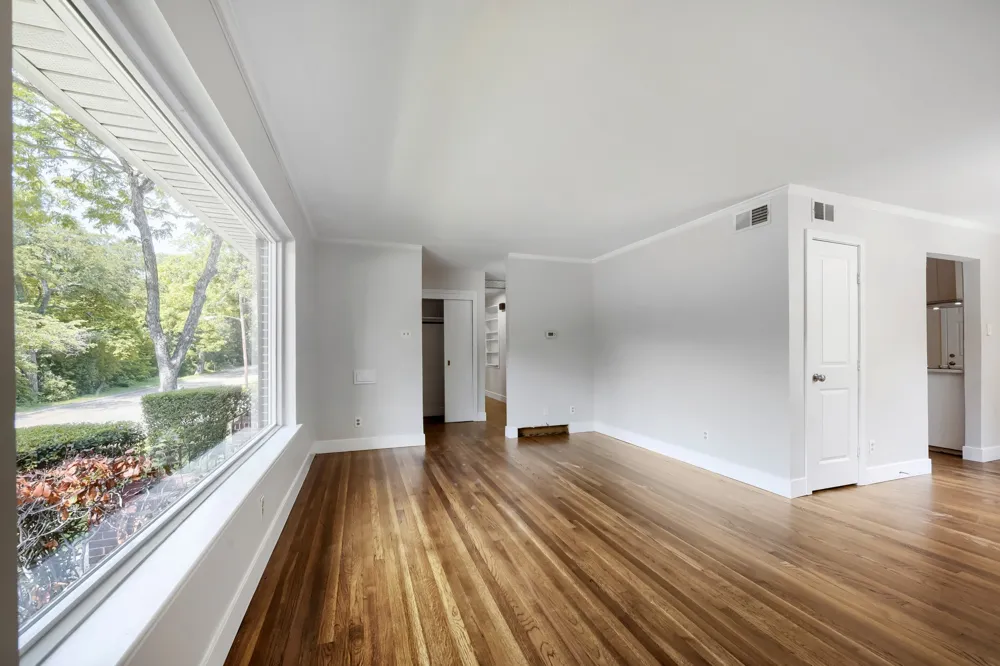 11016 Lippitt Avenue Dallas, TX 75218