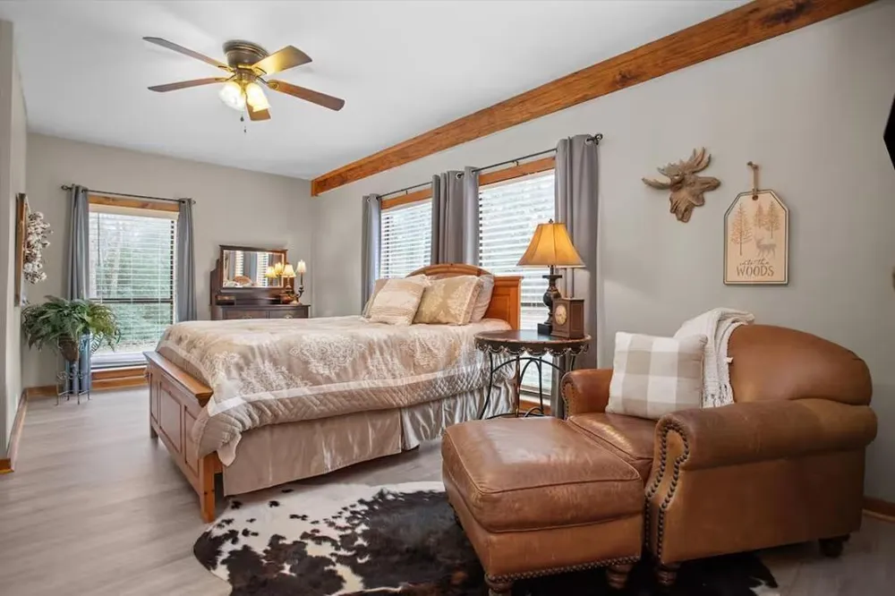 169 Cheyenne Street Zavalla, TX 75980