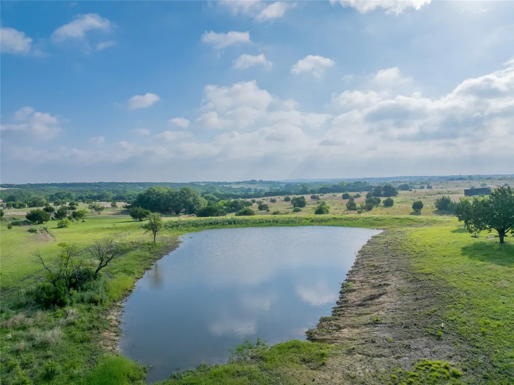 CR103 Burnet, TX 76550
