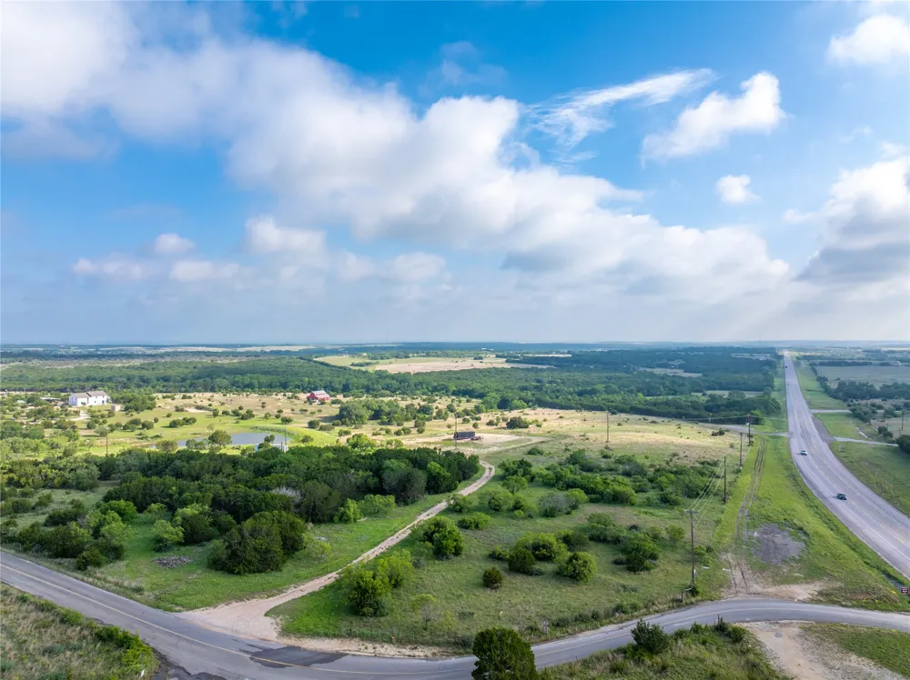 CR103 Burnet, TX 76550