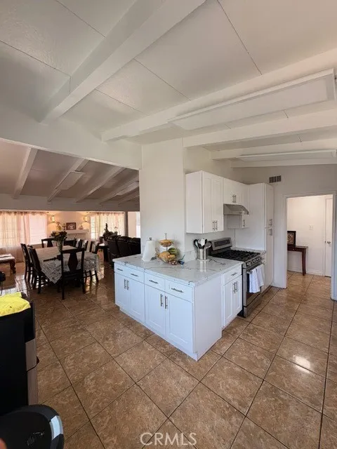 1407 W Colonial Anaheim, CA 92802