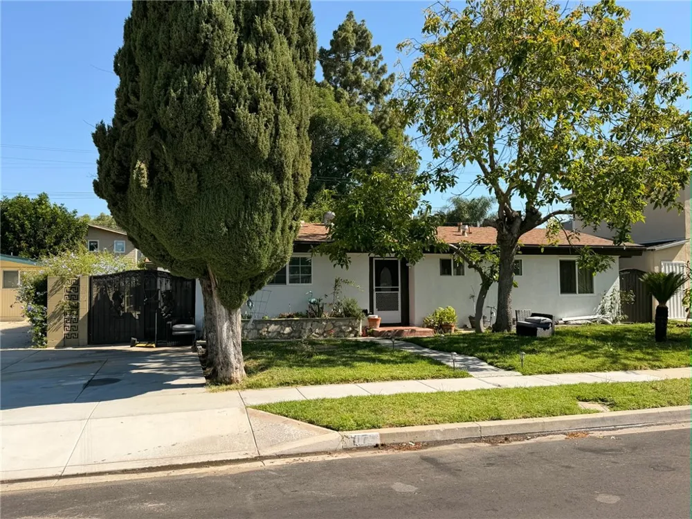 1407 W Colonial Anaheim, CA 92802
