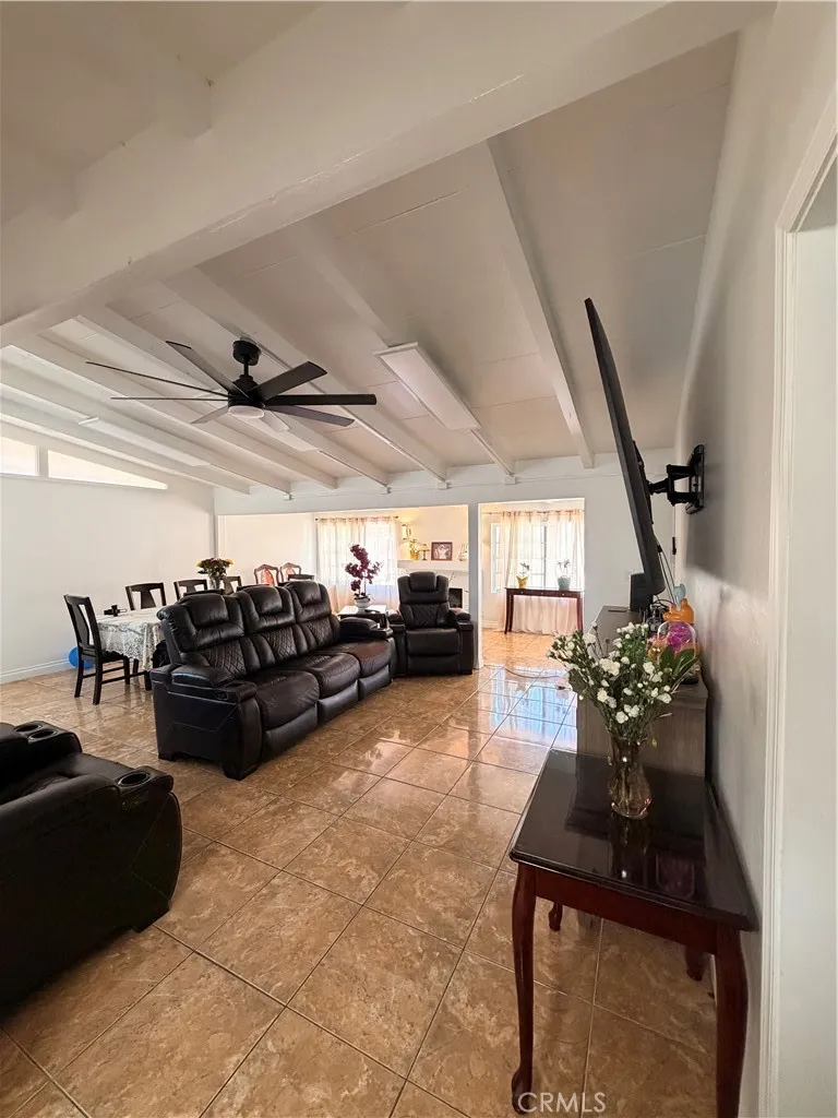 1407 W Colonial Anaheim, CA 92802