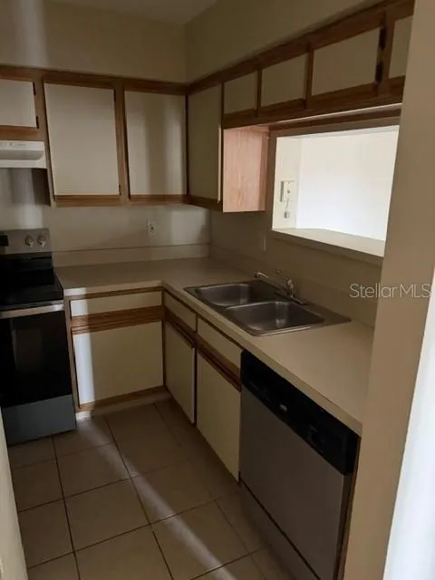 208 AFTON SQUARE #208 Altamonte Springs, FL 32714