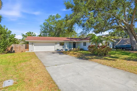 1349 VIEWTOP DRIVE