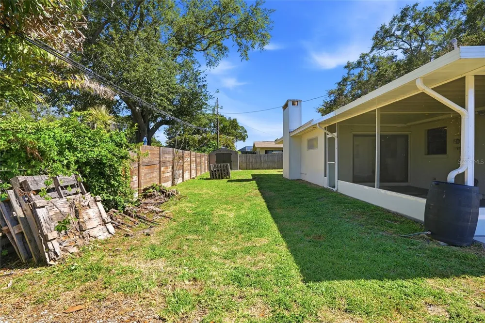 1349 VIEWTOP DRIVE Clearwater, FL 33764