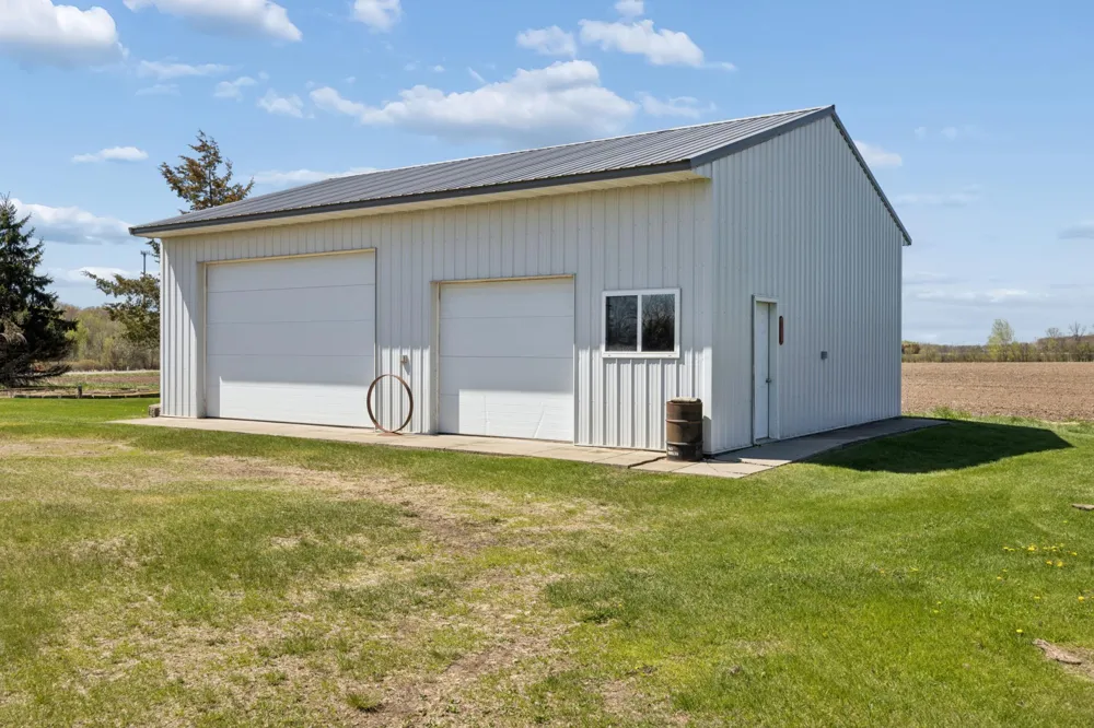 17991 Glendorado Road Princeton, MN 55371