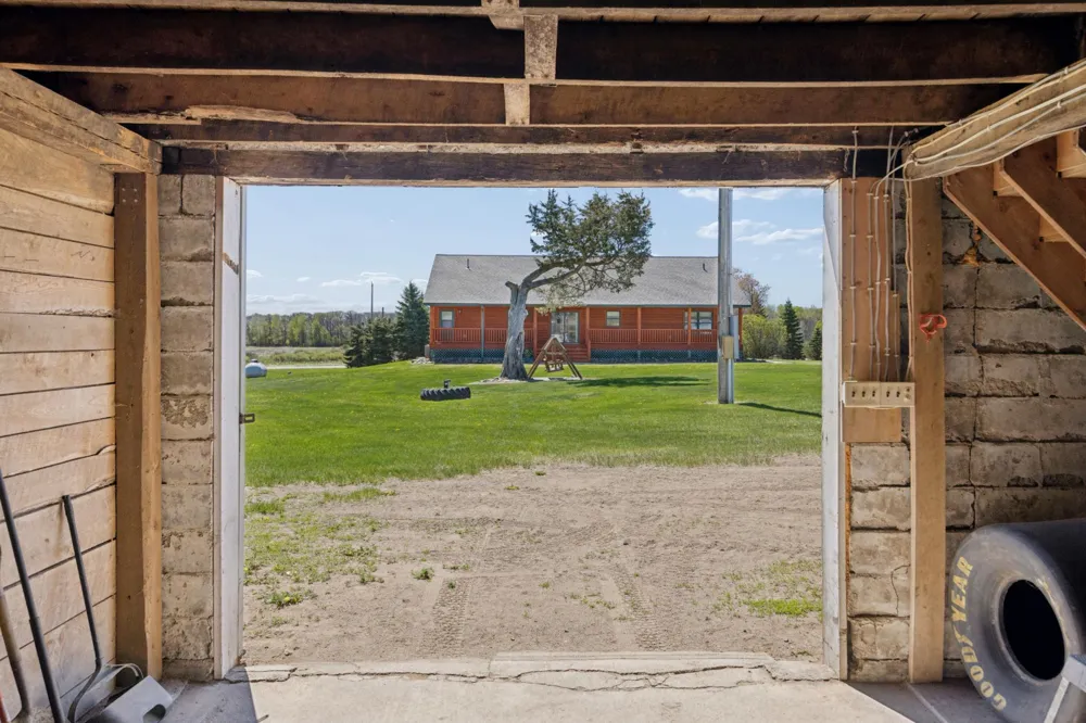 17991 Glendorado Road Princeton, MN 55371