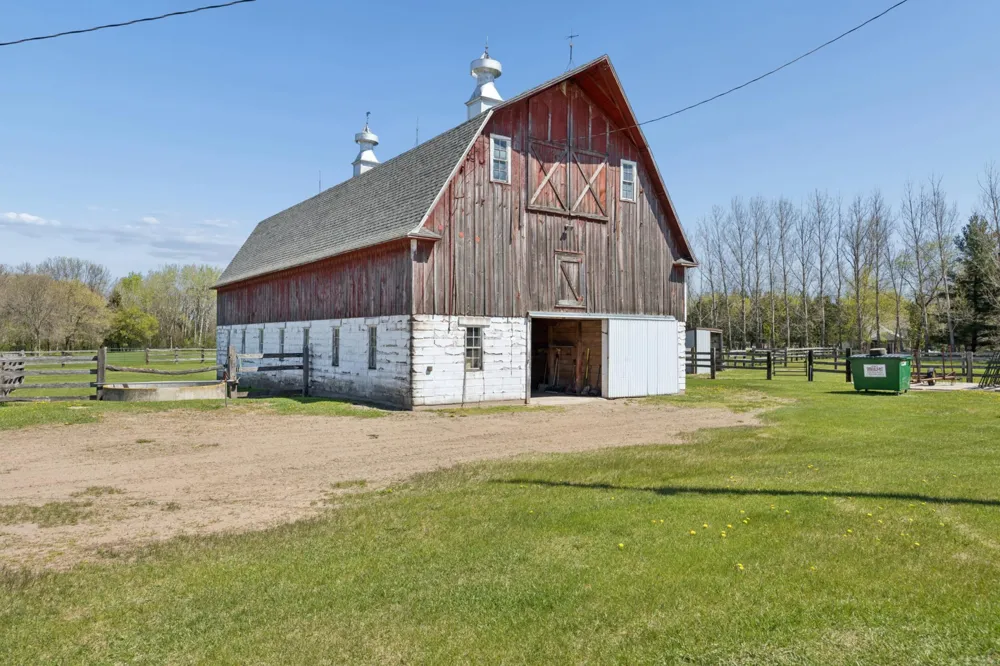 17991 Glendorado Road Princeton, MN 55371