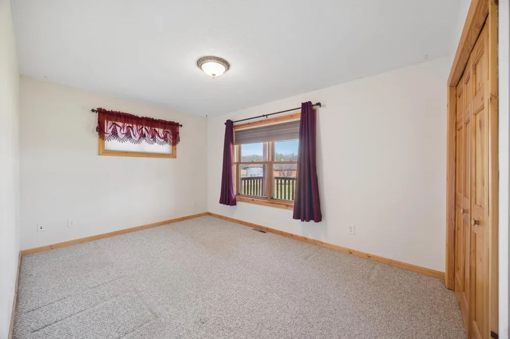 17991 Glendorado Road Princeton, MN 55371
