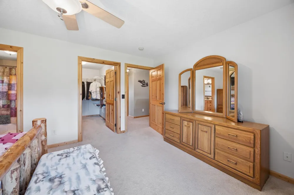 17991 Glendorado Road Princeton, MN 55371