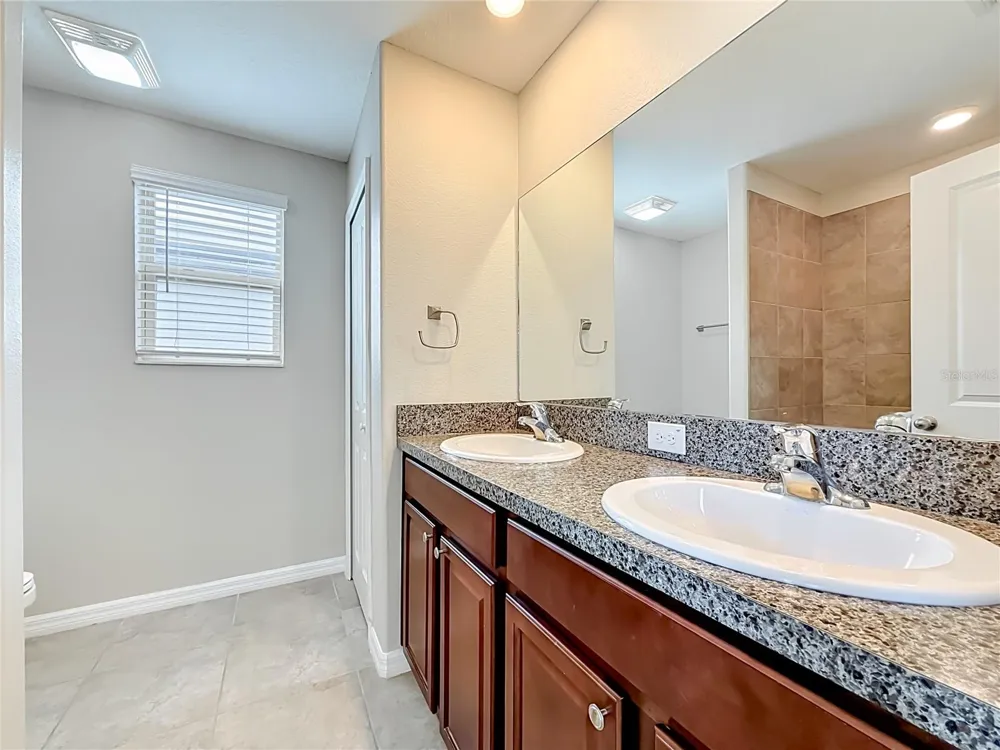 7405 EVENING PRIMROSE COURT Tampa, FL 33619