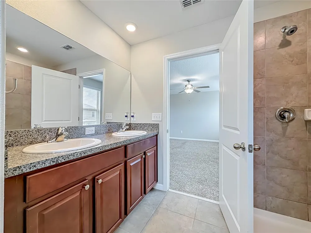 7405 EVENING PRIMROSE COURT Tampa, FL 33619