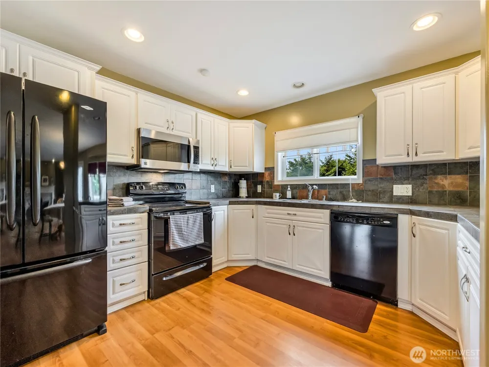 30801 I STREET Ocean Park, WA 98640