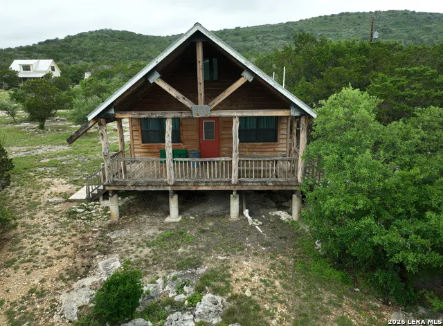 693 Brushy Creek Ranch Rd Sabinal, TX 78881