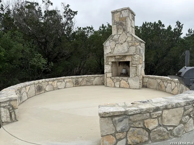 693 Brushy Creek Ranch Rd Sabinal, TX 78881