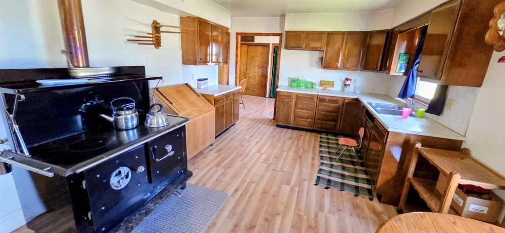 33293 115th Avenue Eagle Bend, MN 56446