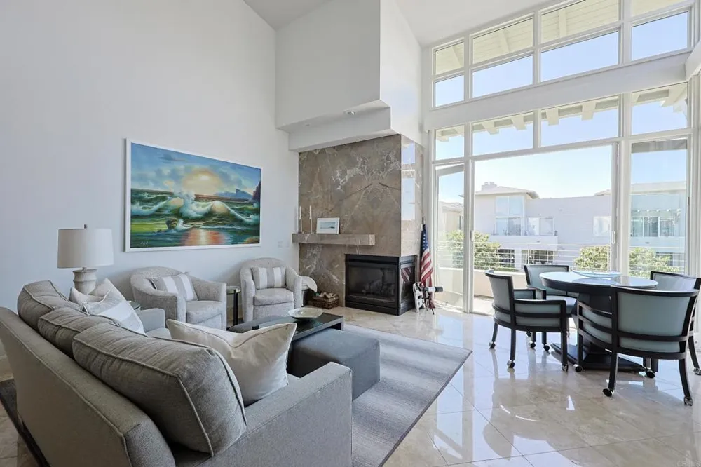 1220 1st Street #303 Coronado, CA 92118
