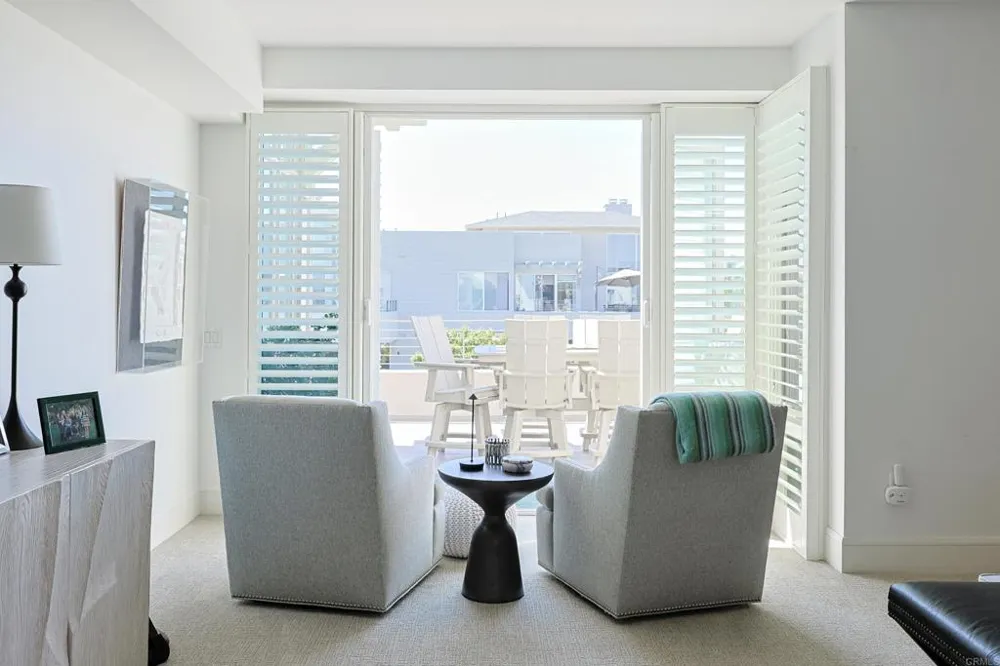 1220 1st Street #303 Coronado, CA 92118