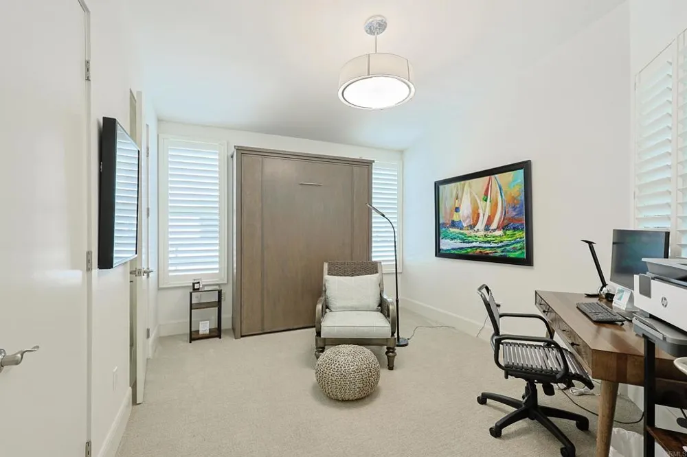 1220 1st Street #303 Coronado, CA 92118