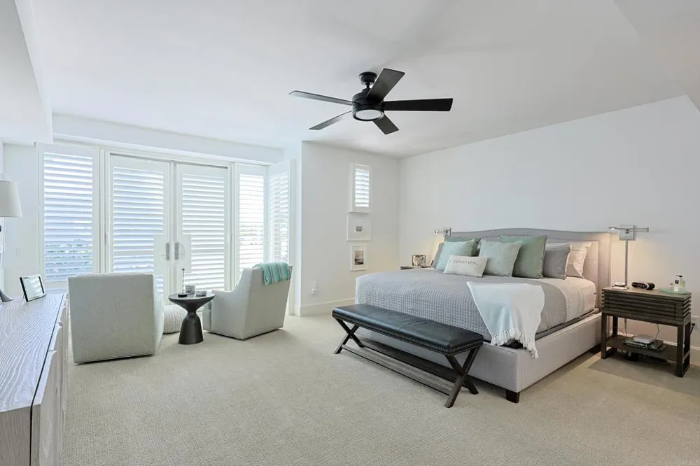 1220 1st Street #303 Coronado, CA 92118