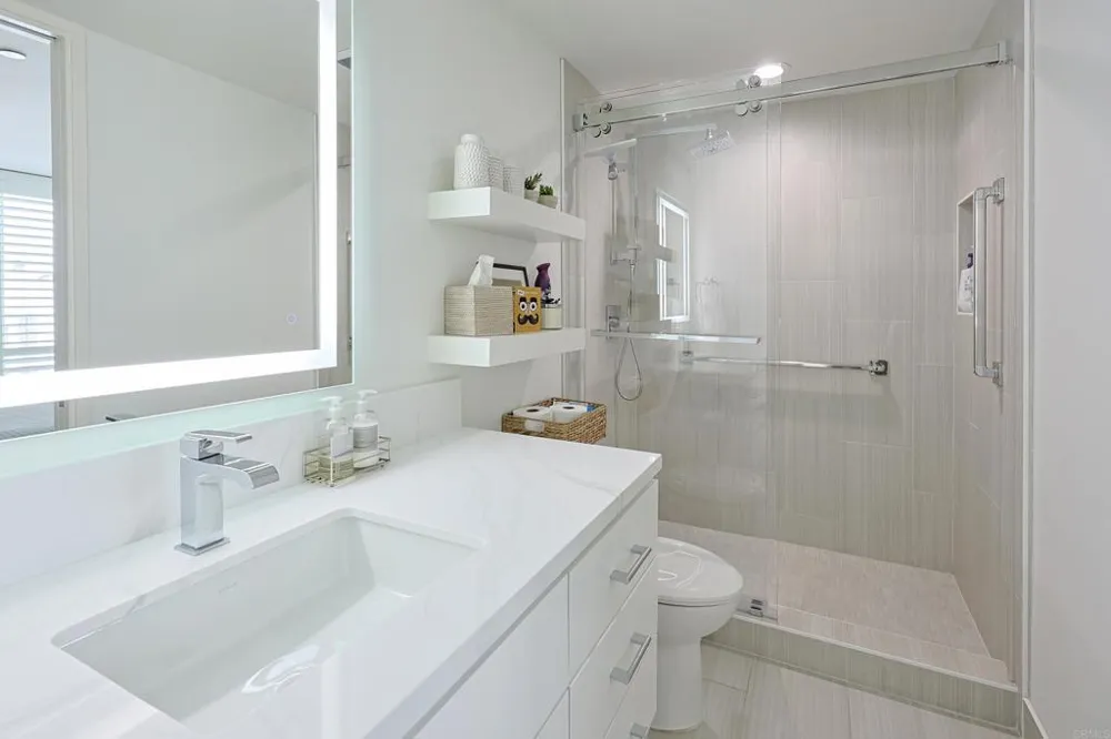 1220 1st Street #303 Coronado, CA 92118
